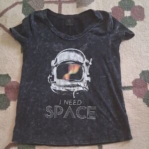 Astronaut Graphic Black Tee